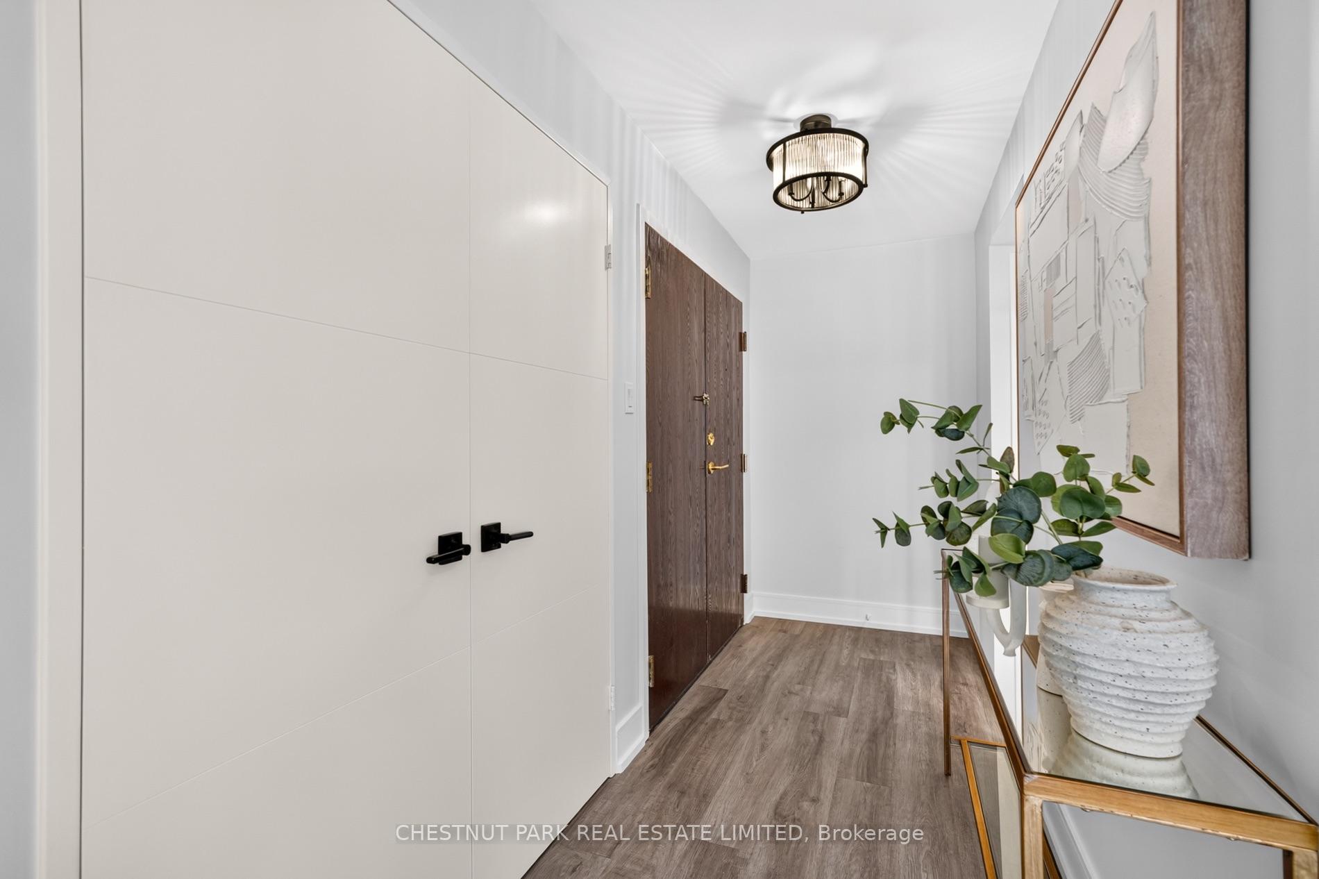 Suite 1209- 280 Simcoe Street