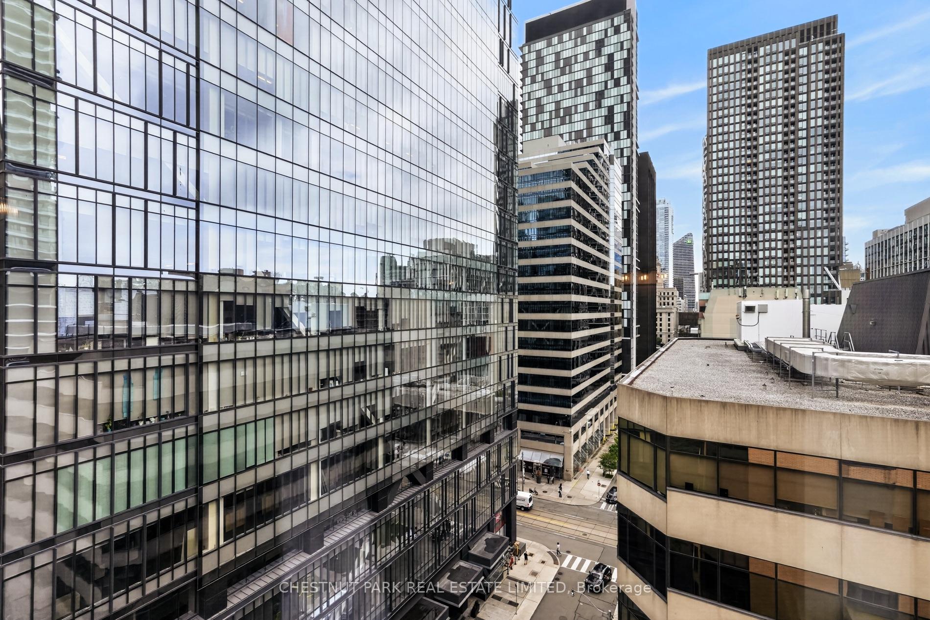 Suite 1209- 280 Simcoe Street