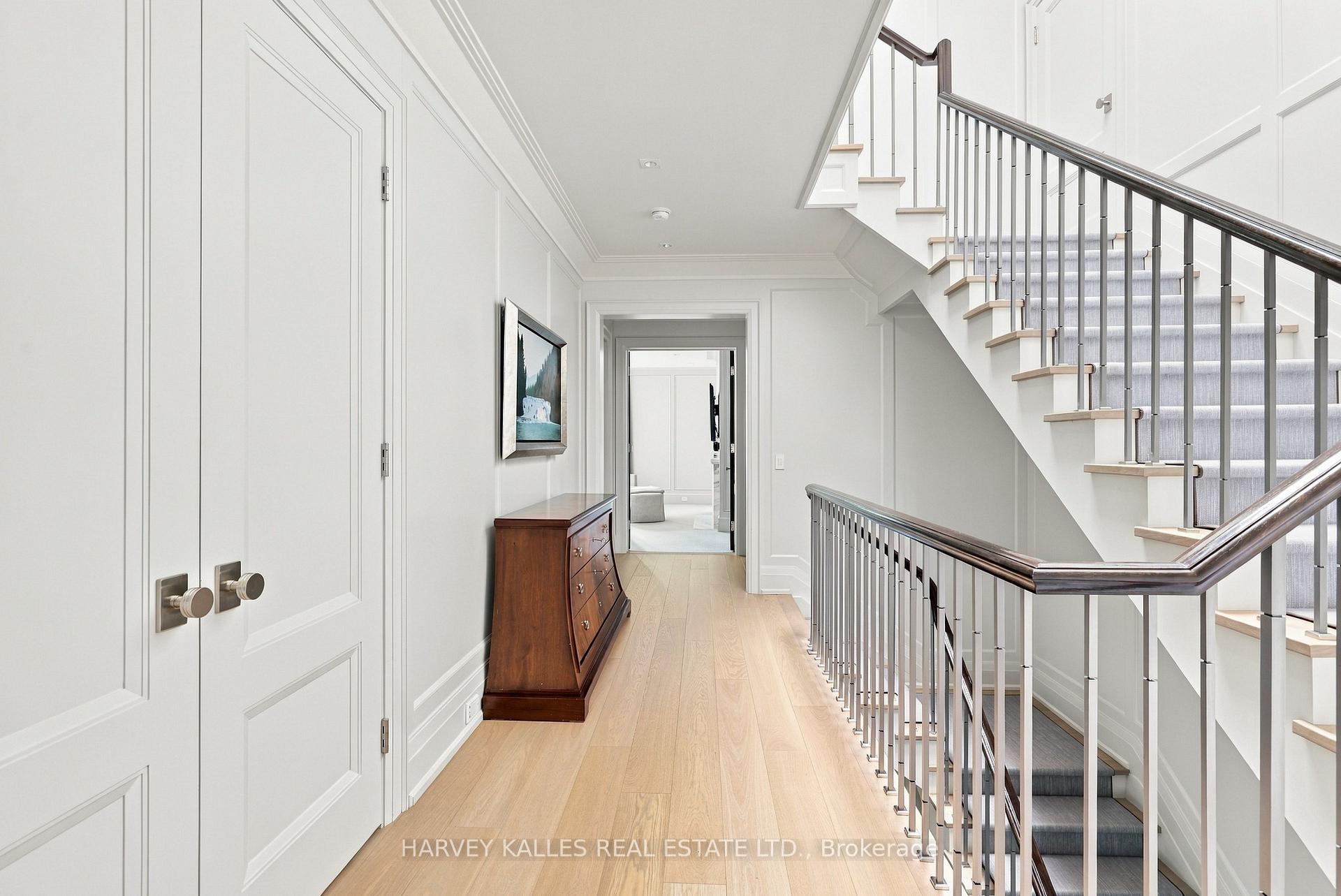 221 Dunvegan Road