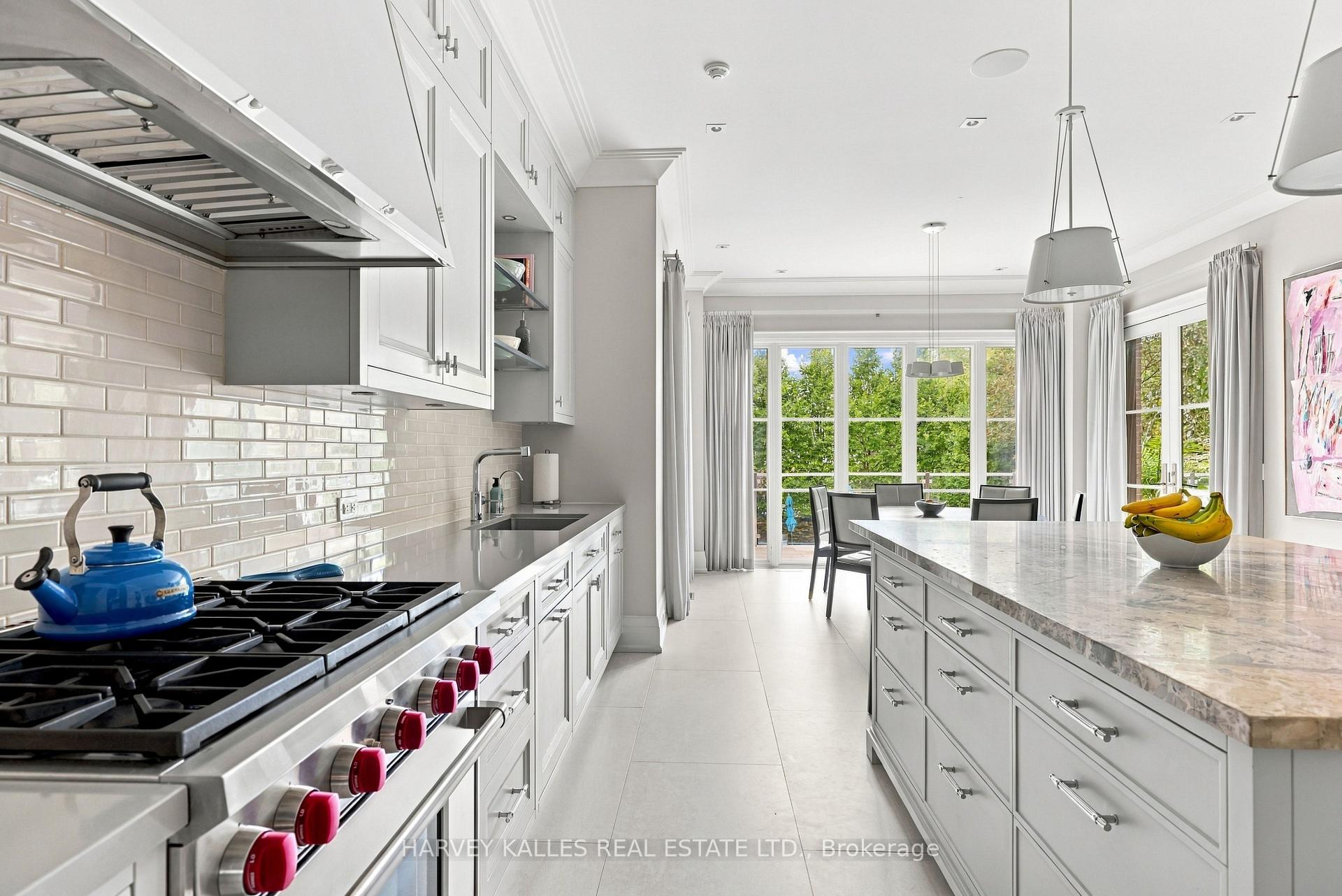 221 Dunvegan Road