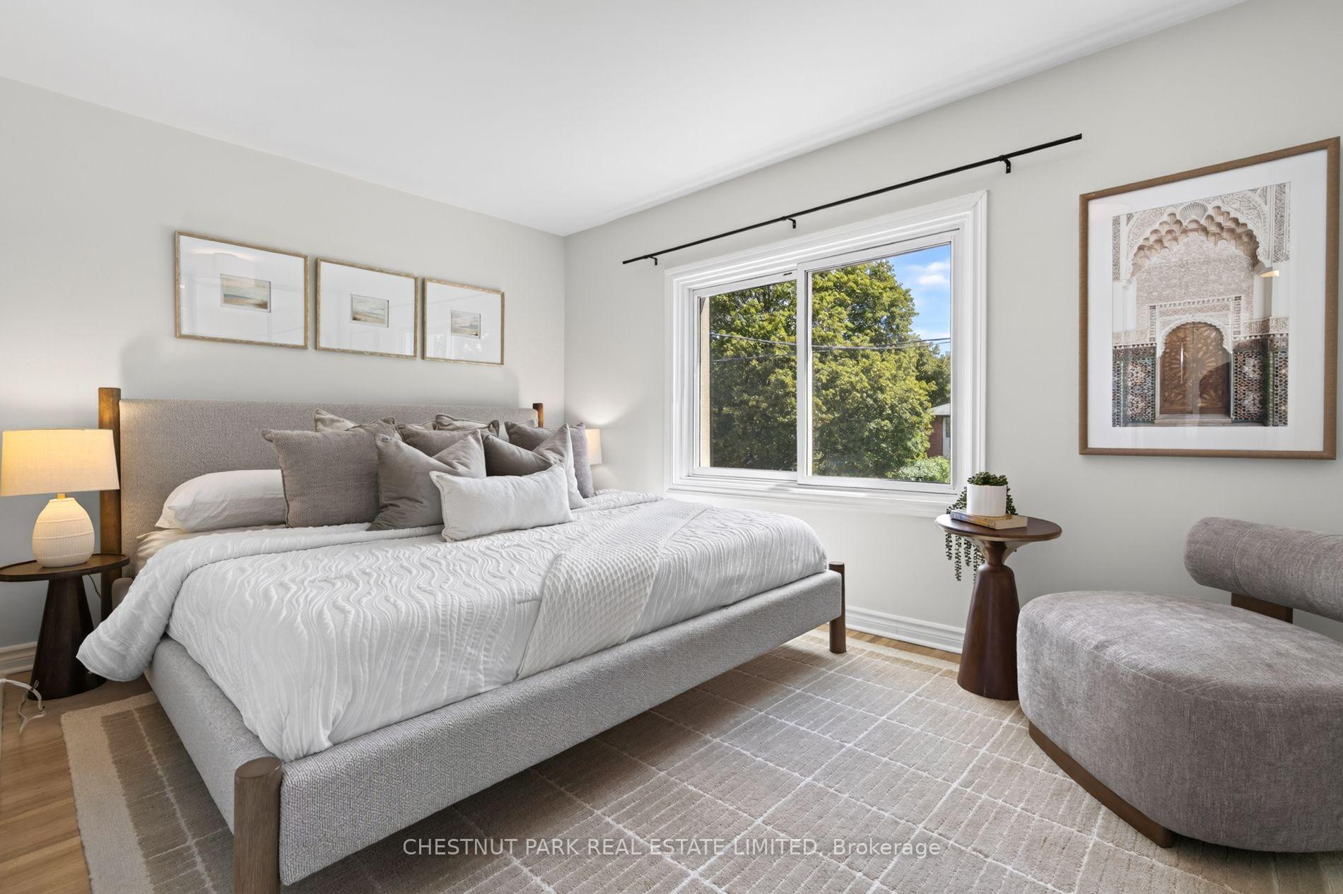 64 Pasadena Gardens