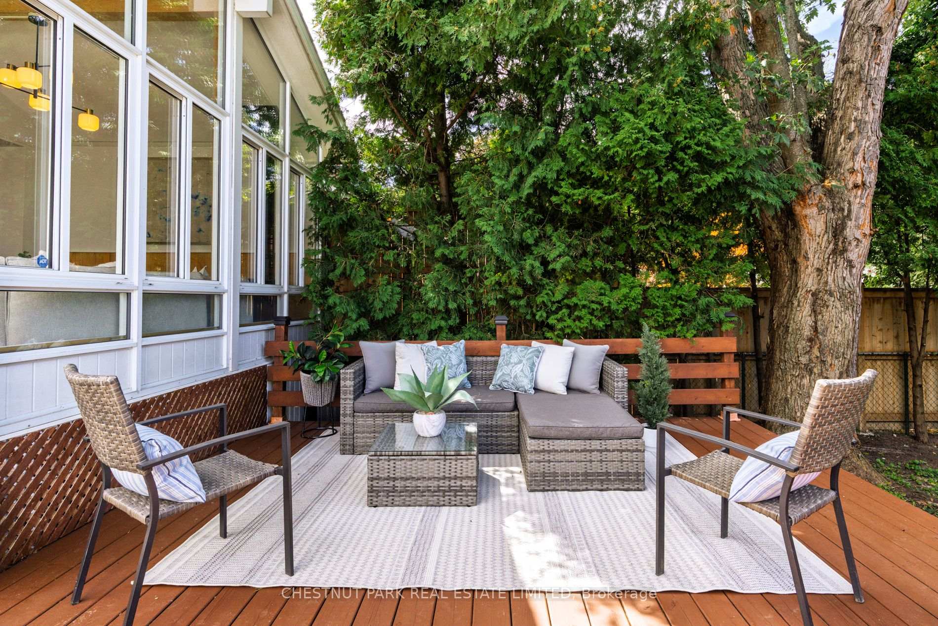 64 Pasadena Gardens
