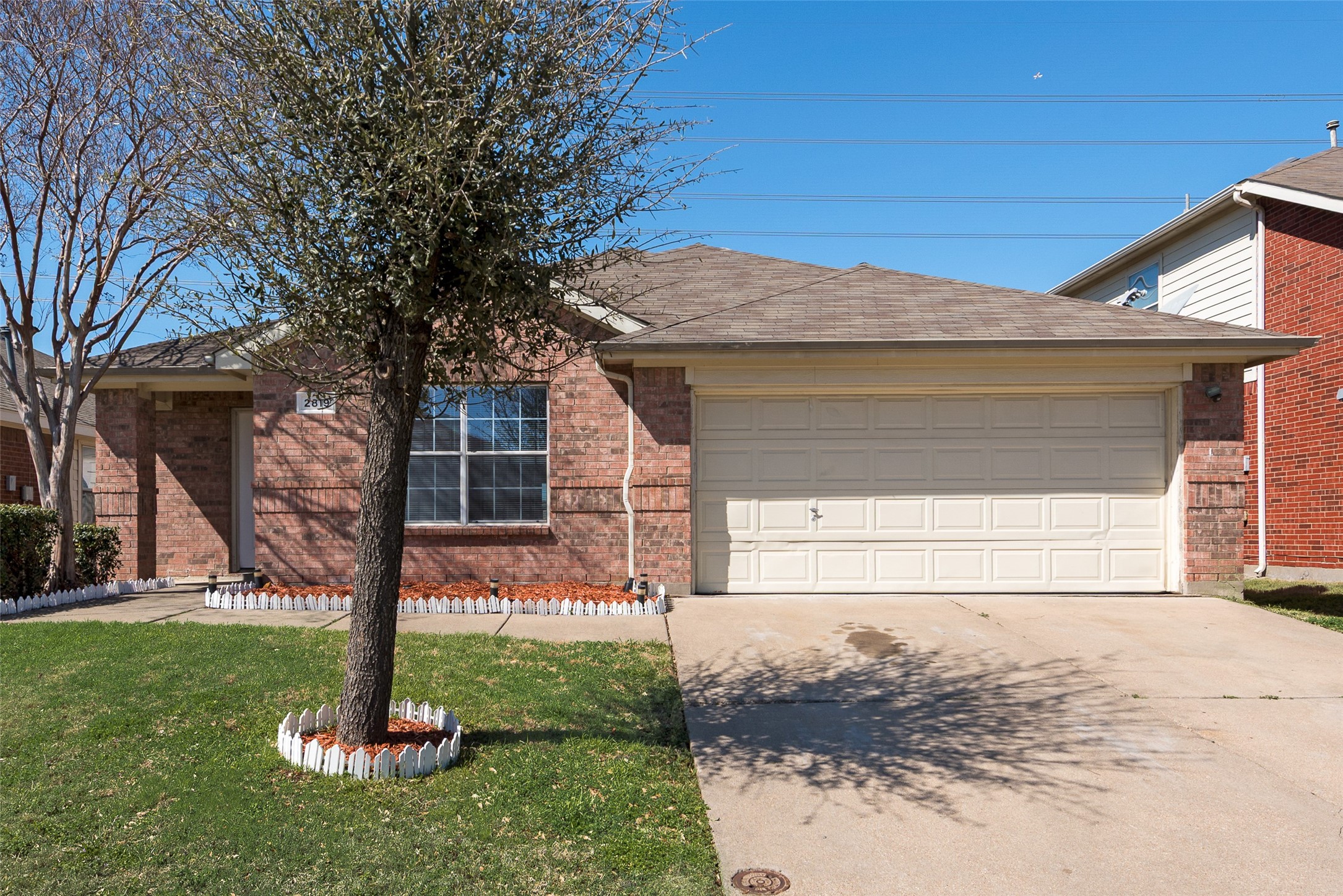 2819 Bluefield Lane