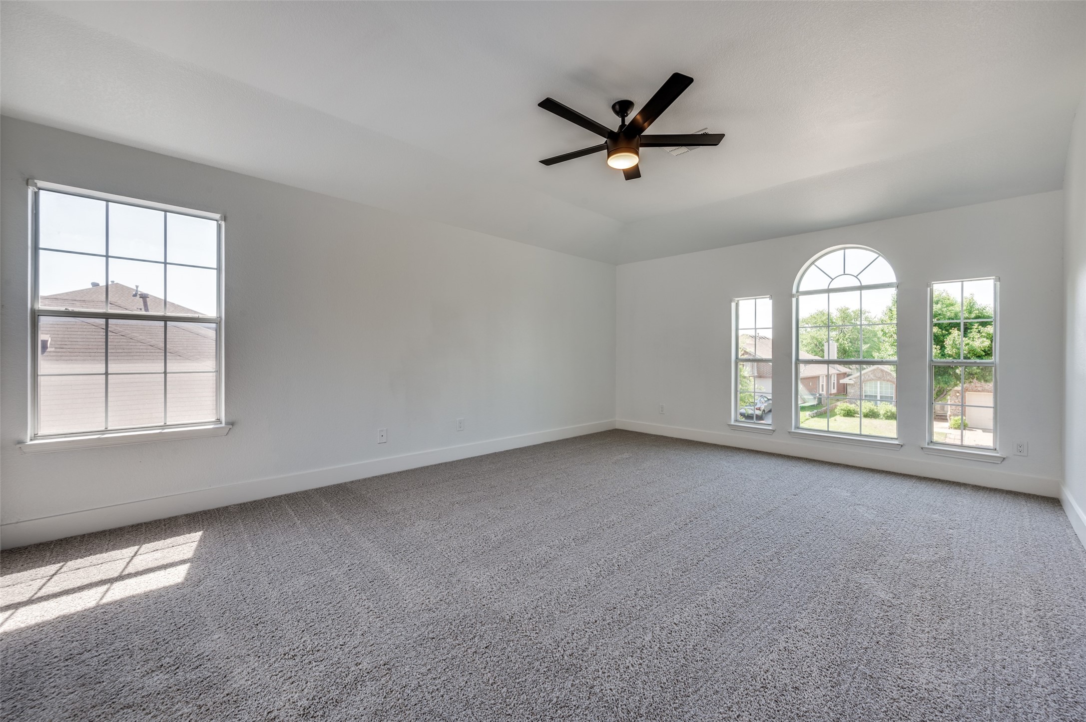 9316 Norfolk Lane