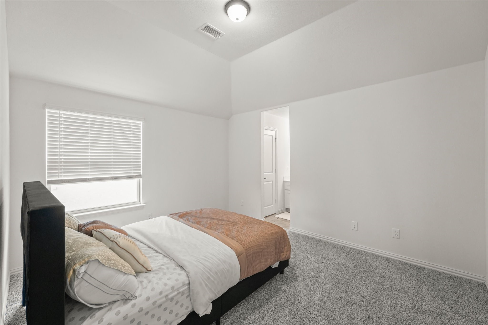 1111 Alaska Drive