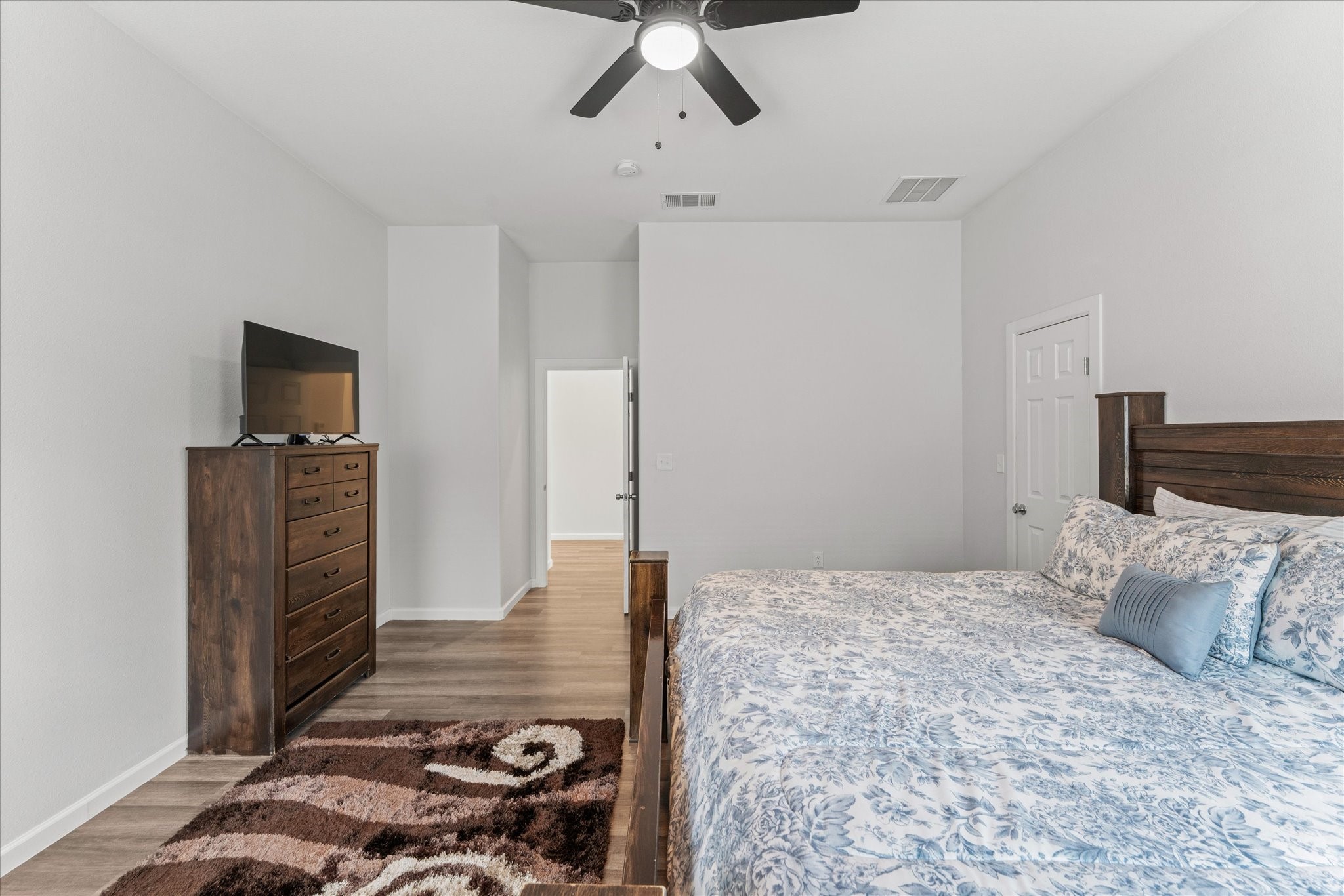 807 Dr Martin Luther King Jr Boulevard