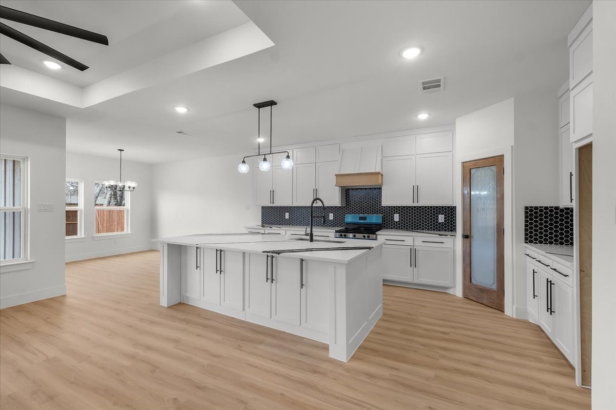 415 hensley Drive
