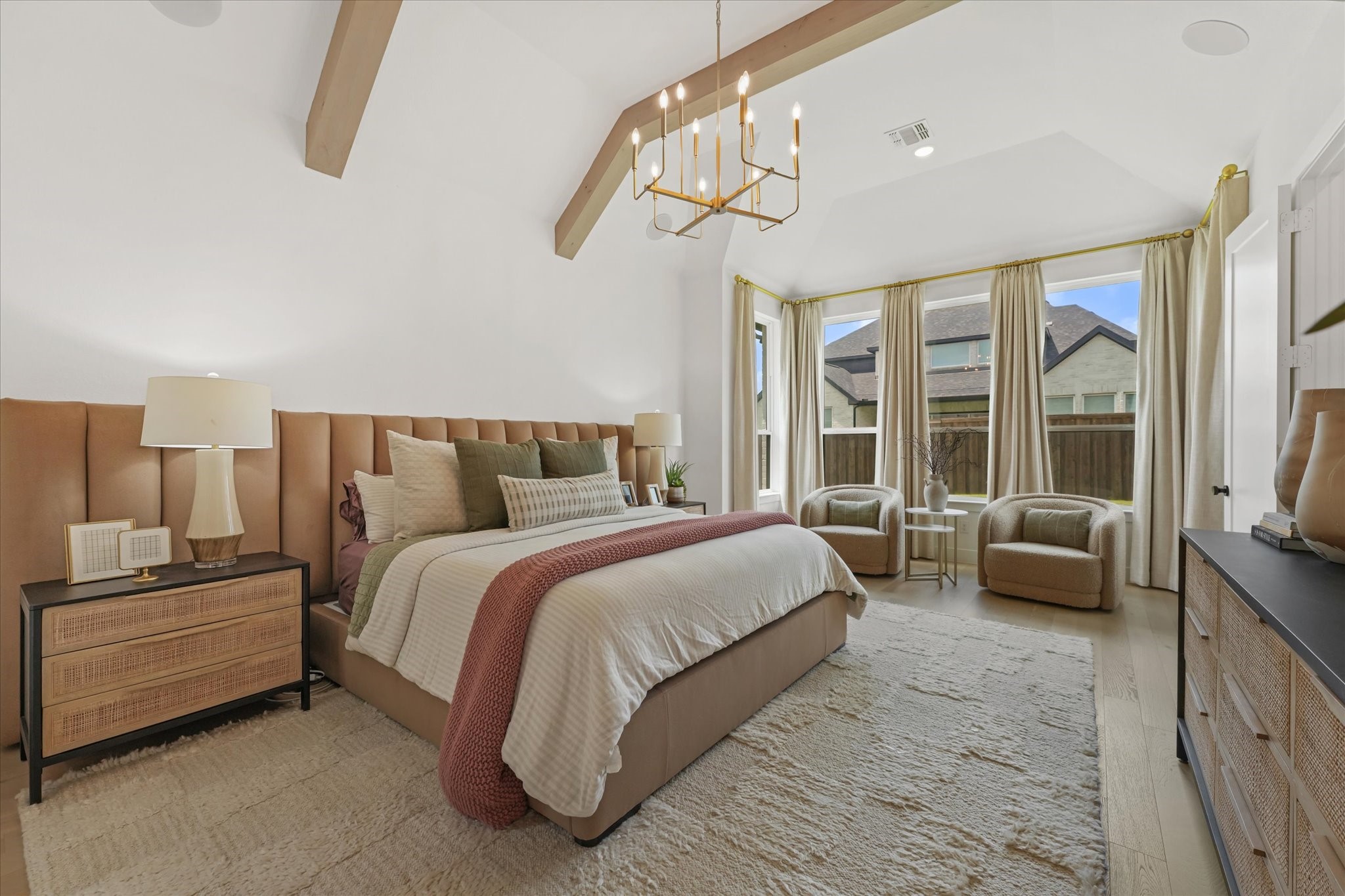 2550 Whitewood Drive