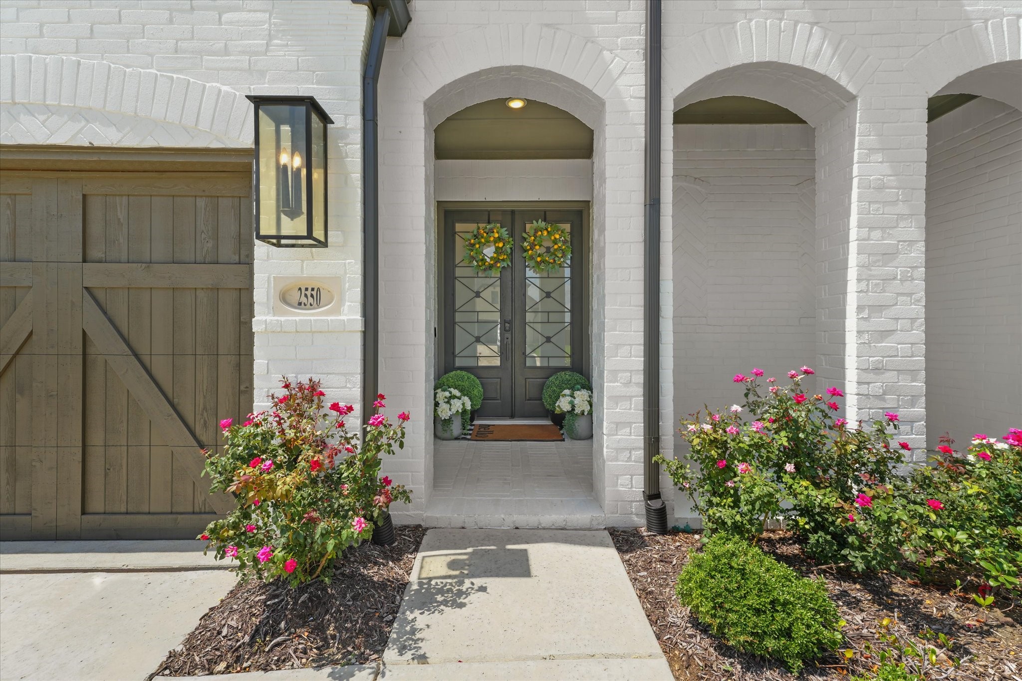 2550 Whitewood Drive