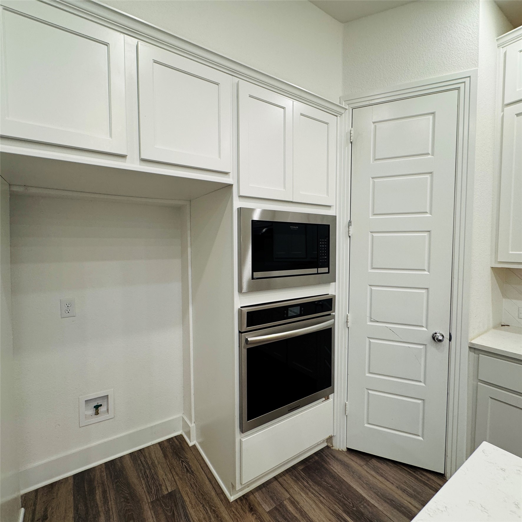 1804 Pelham