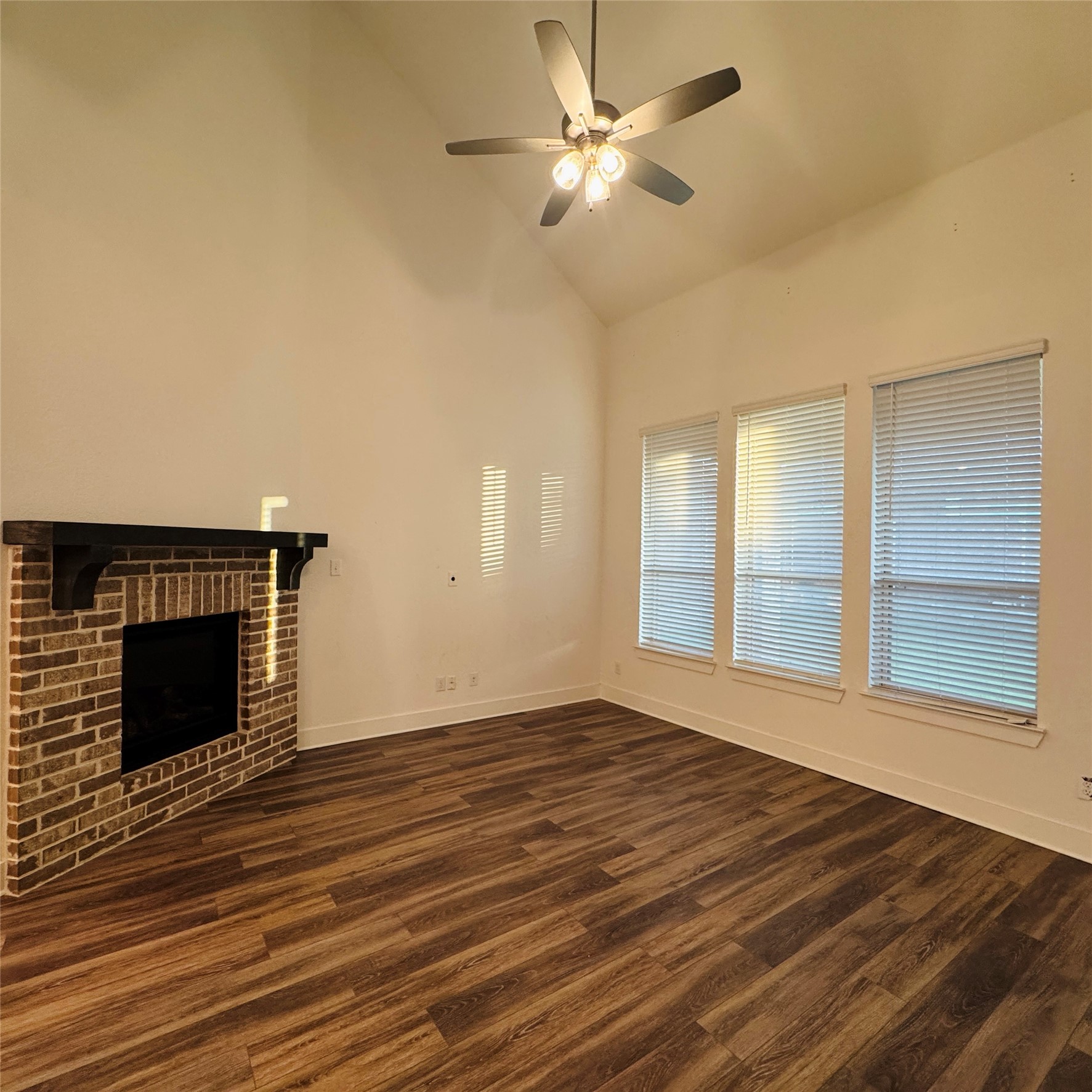 1804 Pelham