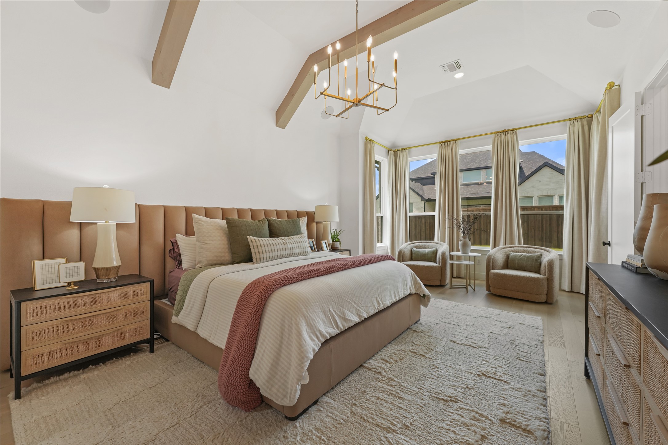 2550 Whitewood Drive
