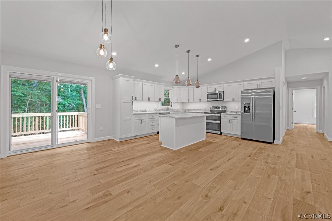 2549 Lincoln Rd