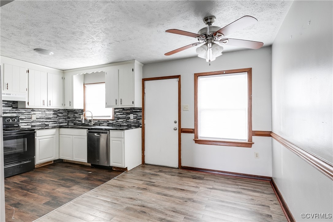 405 Acreview Dr