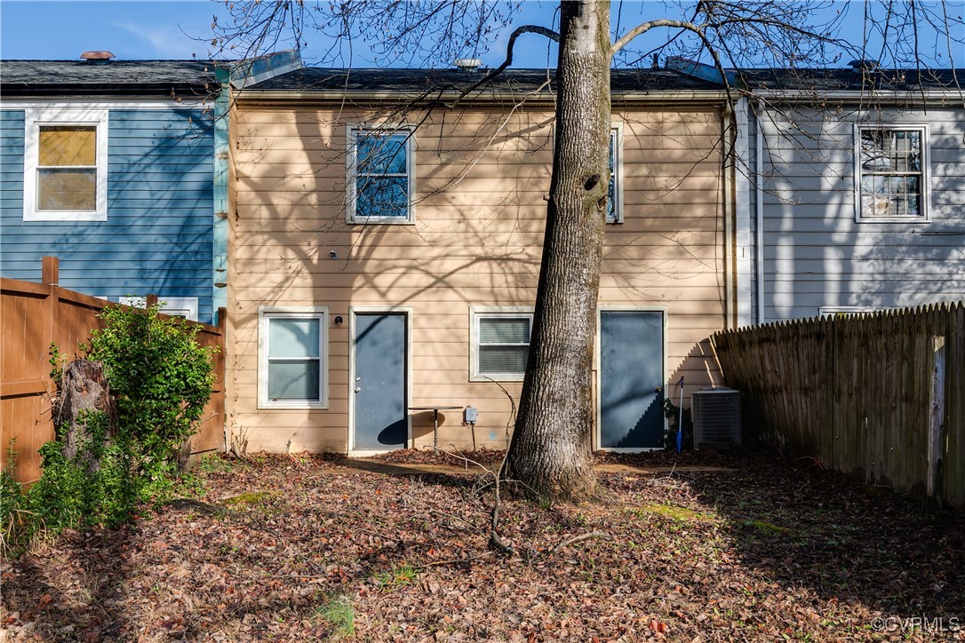 405 Acreview Dr