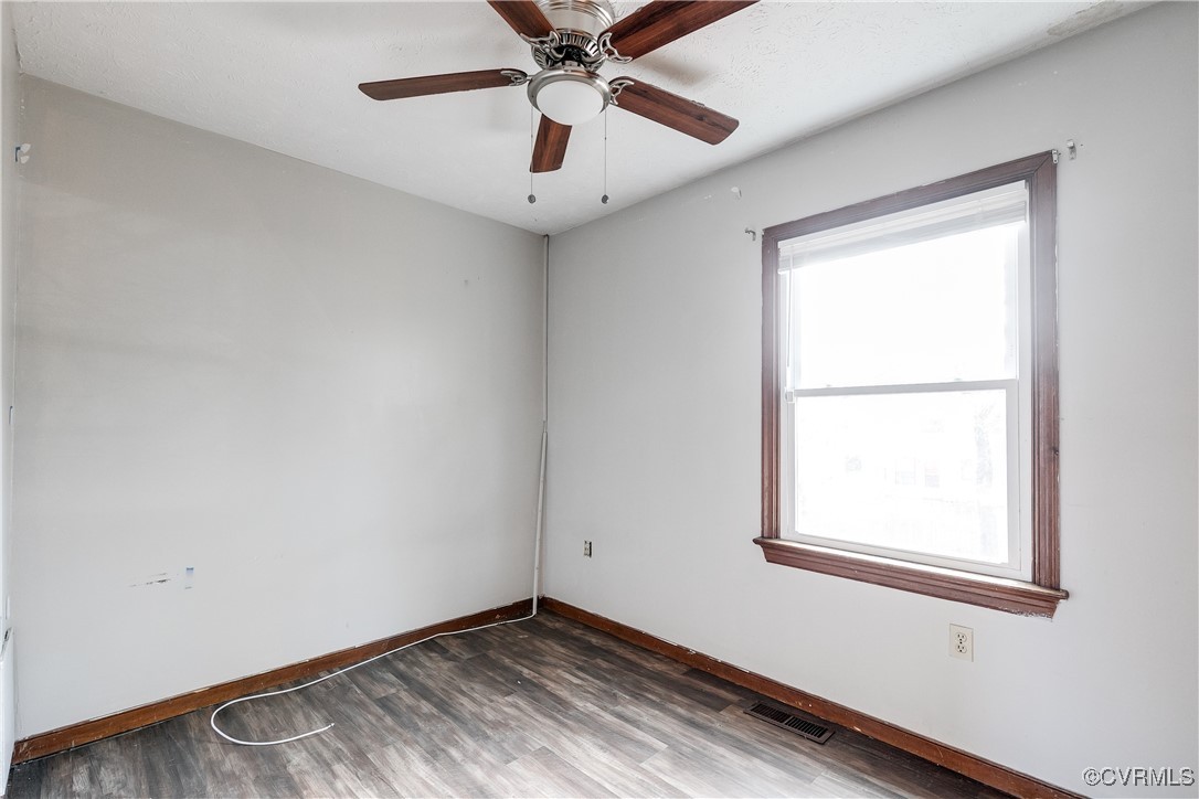 405 Acreview Dr