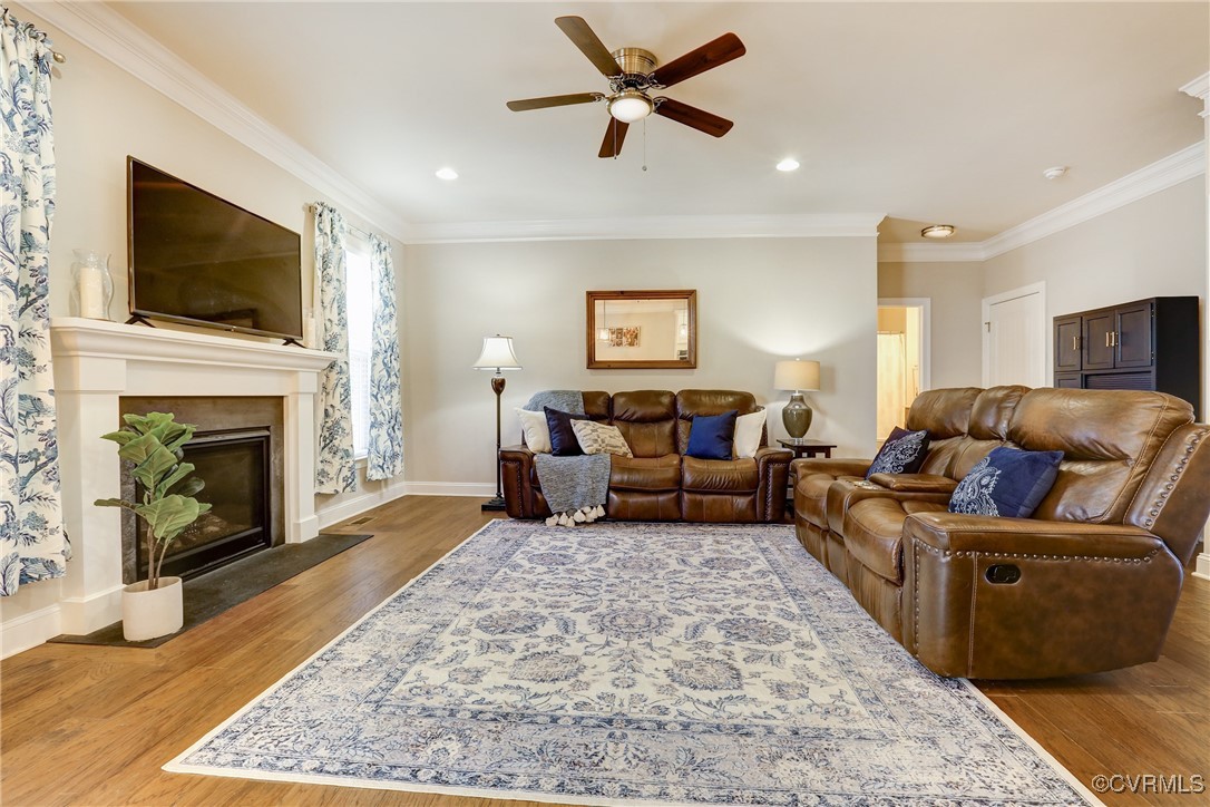 7592 Sugar Magnolia Ln