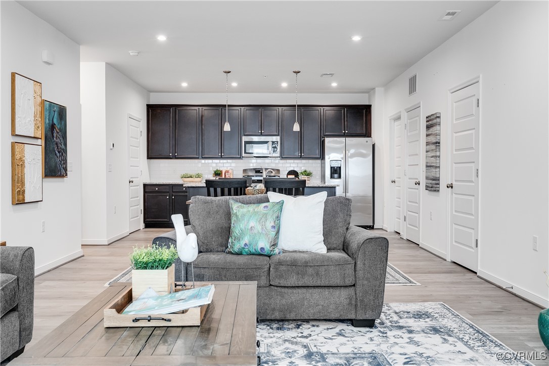 12105 Oxford Landing Dr Unit#103