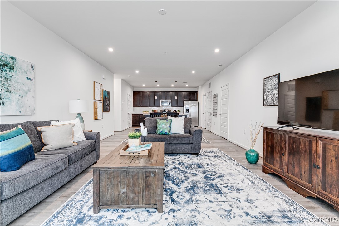 12105 Oxford Landing Dr Unit#103