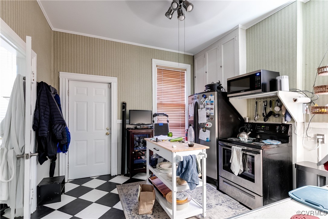 115 S Arthur Ashe Blvd