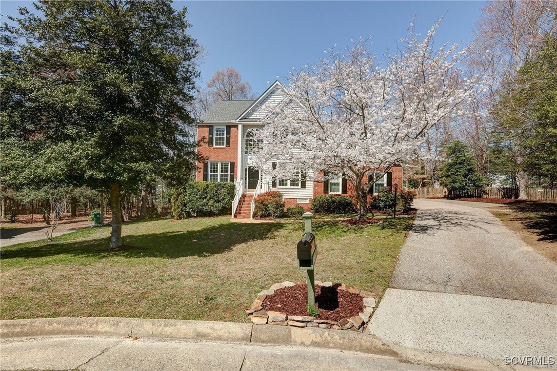 9054 Laurel Branch Cir