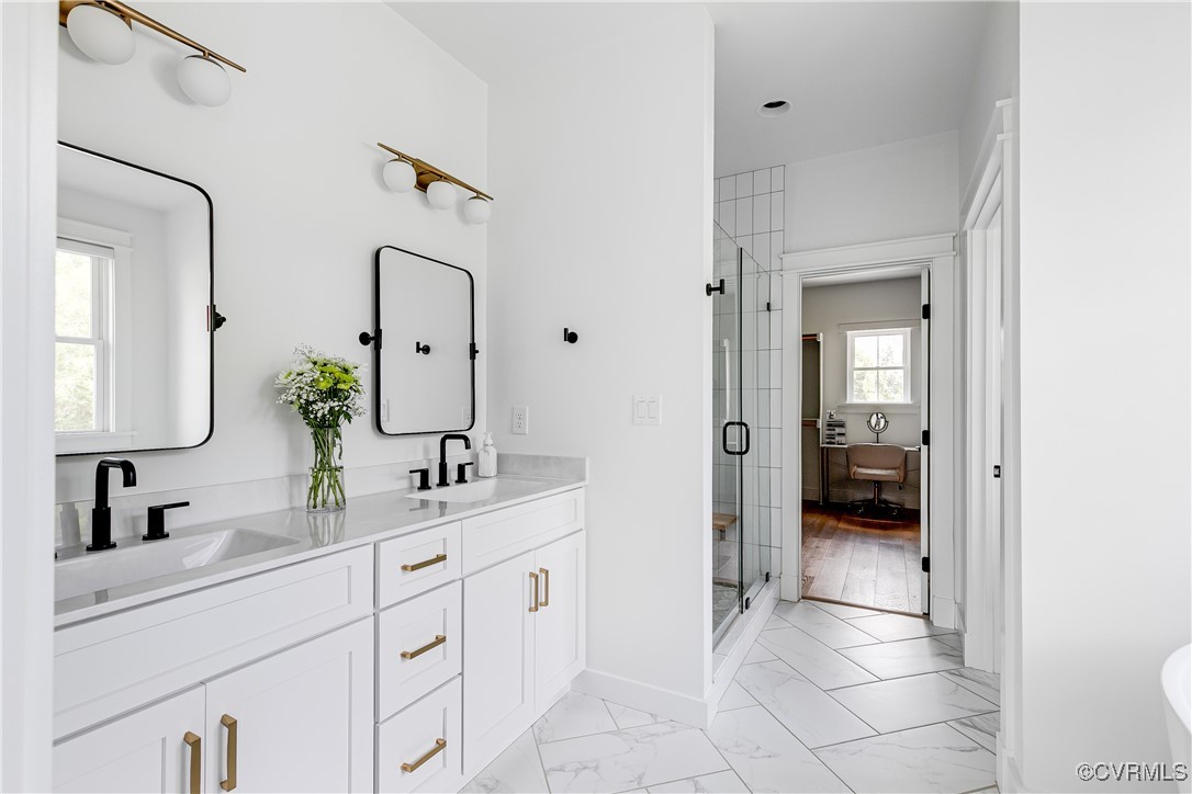 3013 Swanns Inn Cres