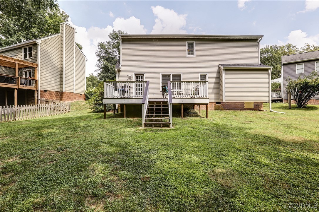 2304 Strangford Ct