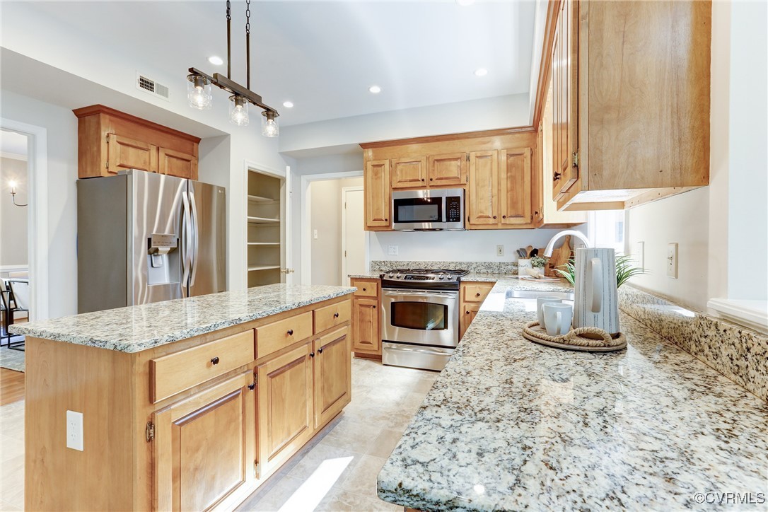 10282 Penningcroft Ln