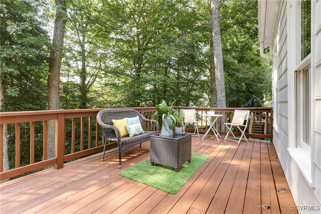 10282 Penningcroft Ln