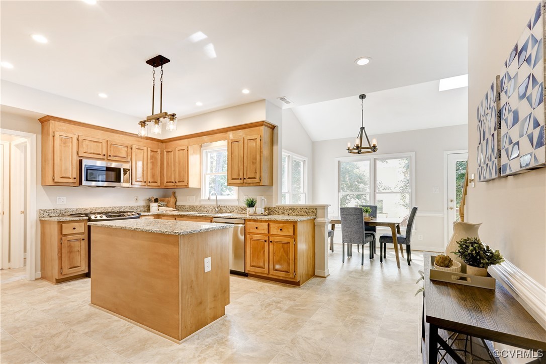 10282 Penningcroft Ln