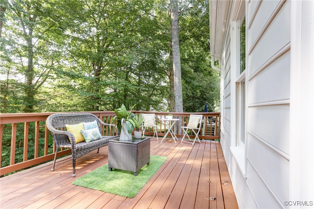 10282 Penningcroft Ln