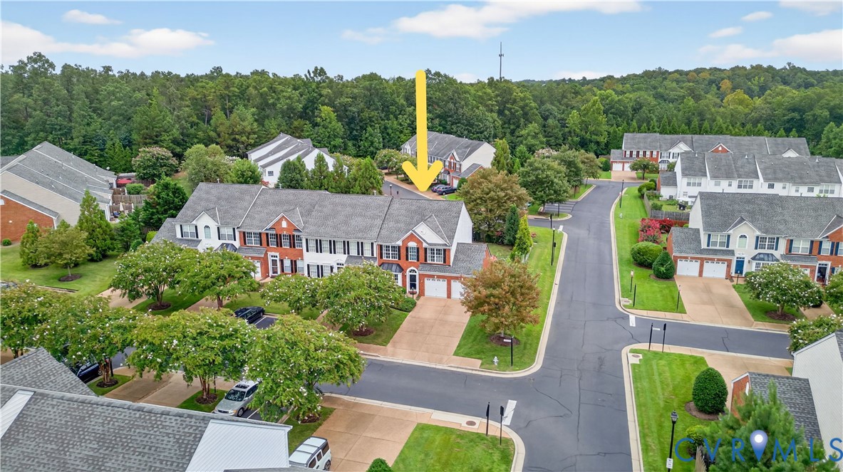 3001 Blackthorn Way