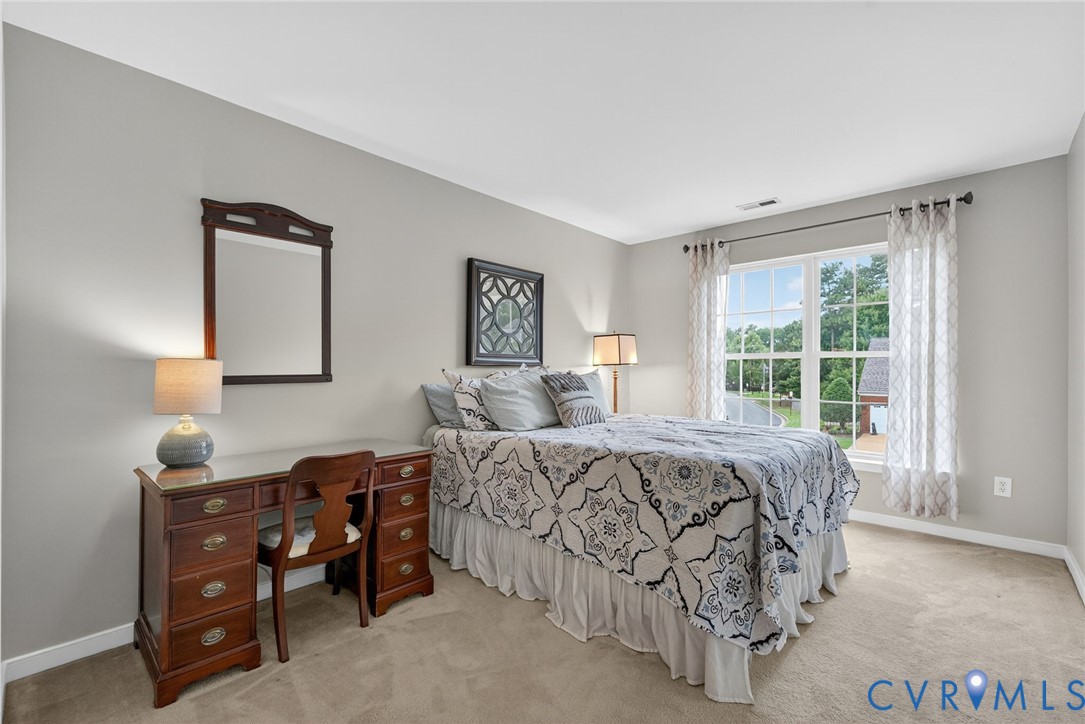 3001 Blackthorn Way