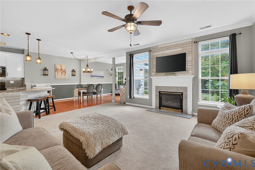 3001 Blackthorn Way