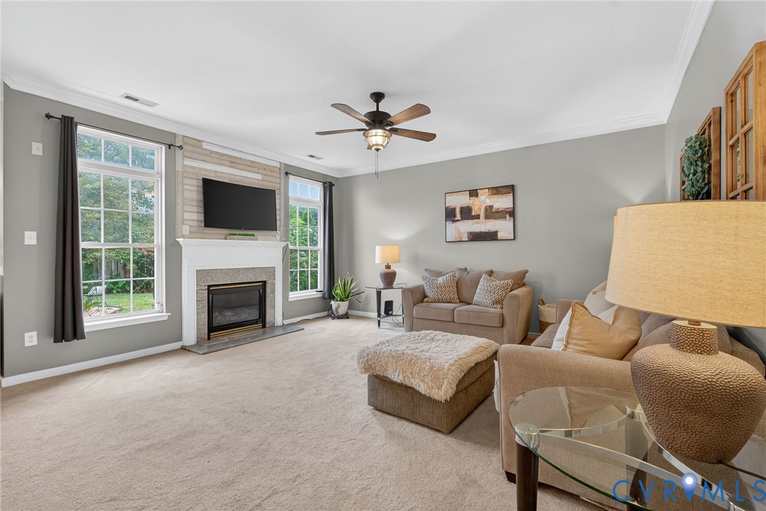 3001 Blackthorn Way