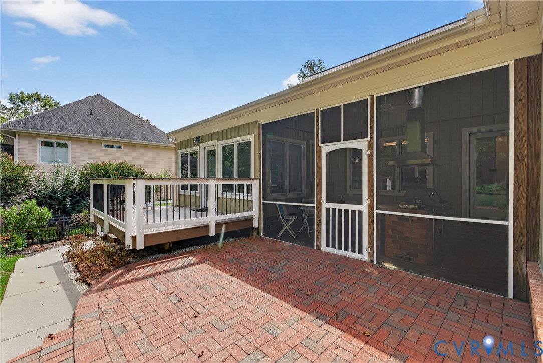 311 Victoria Way