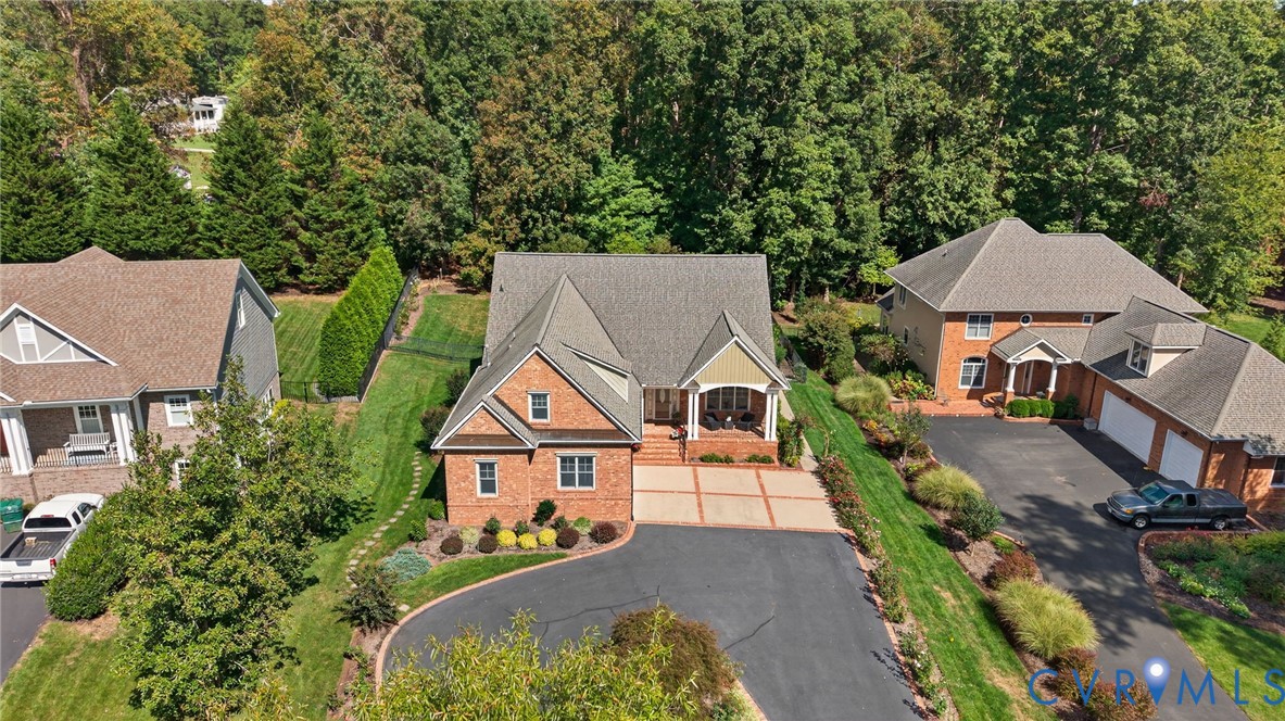 311 Victoria Way