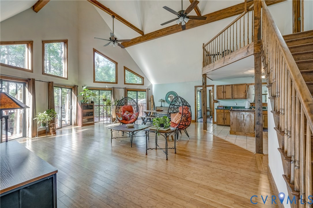 7399 Club Dr