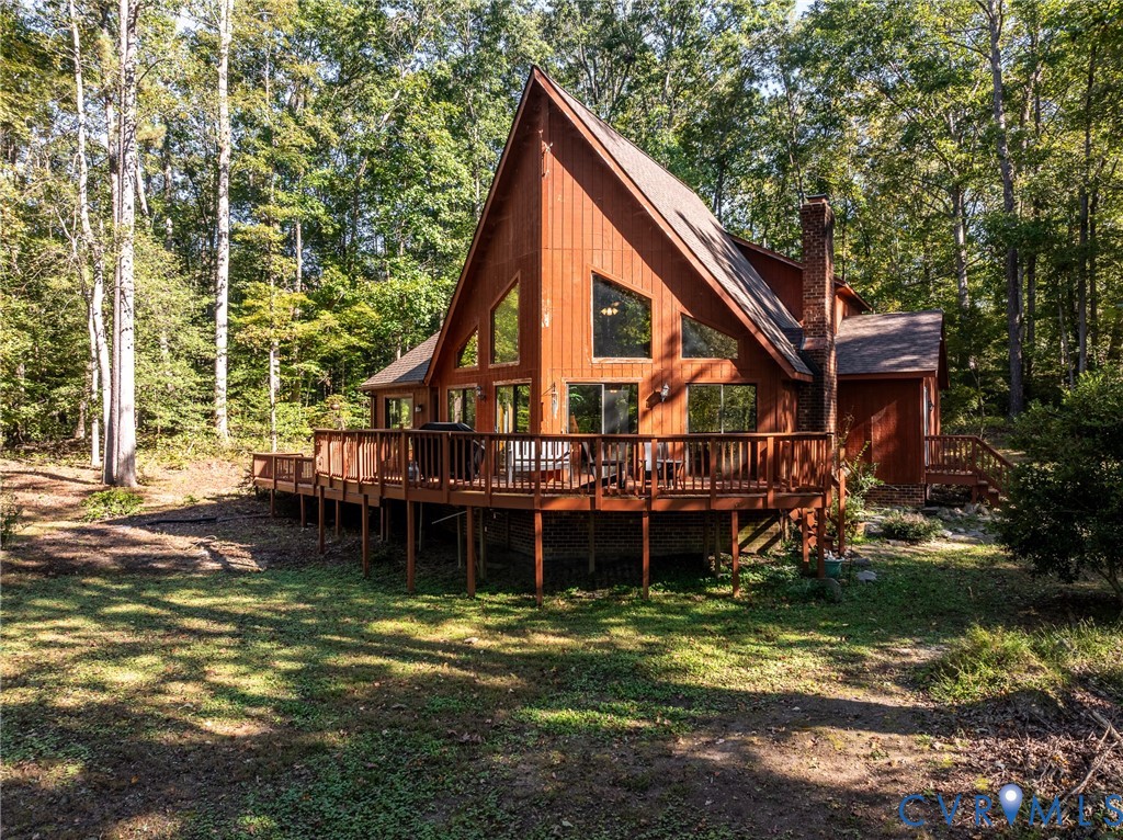 7399 Club Dr