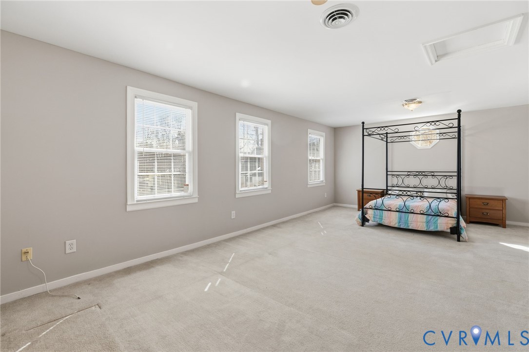 4405 S Willetta Dr