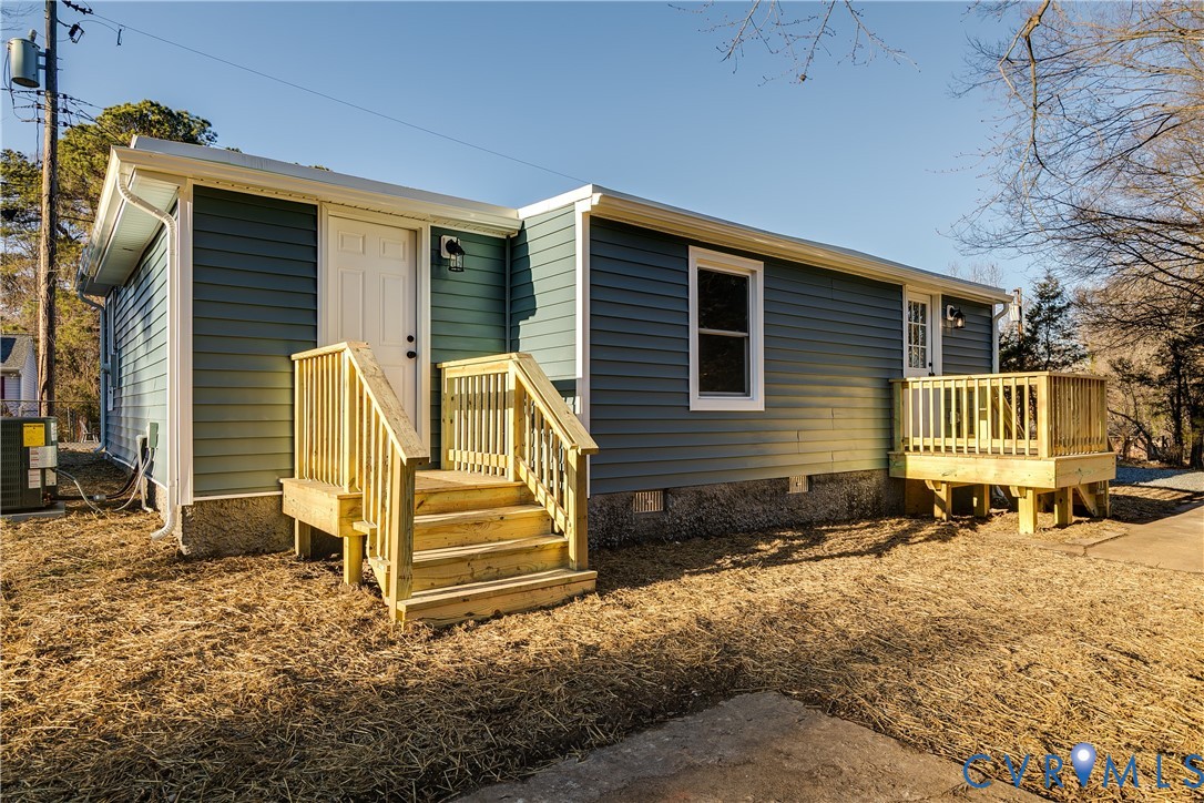 213 N Elm Ave