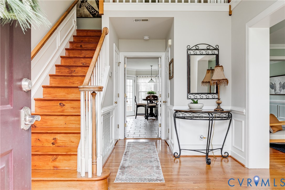 5305 Meadow Chase Ln