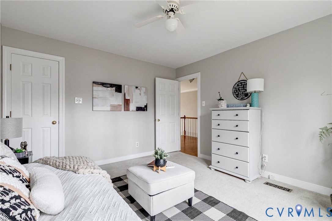 5305 Meadow Chase Ln