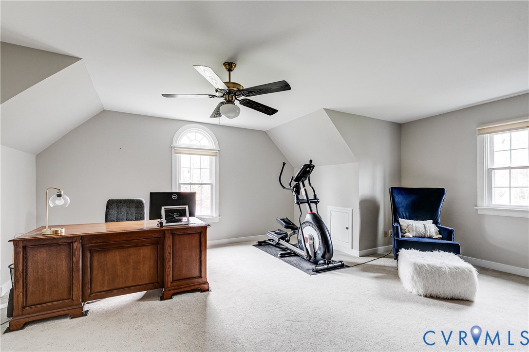 5305 Meadow Chase Ln