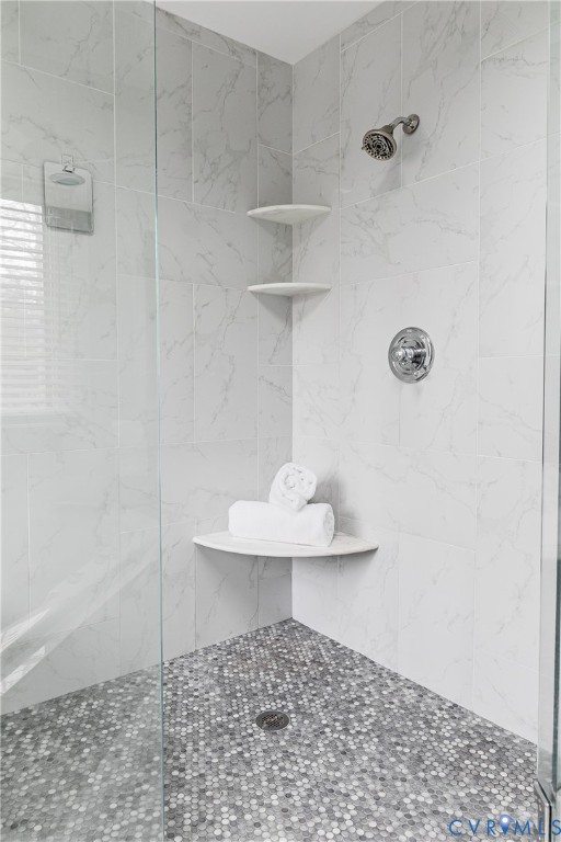 5305 Meadow Chase Ln