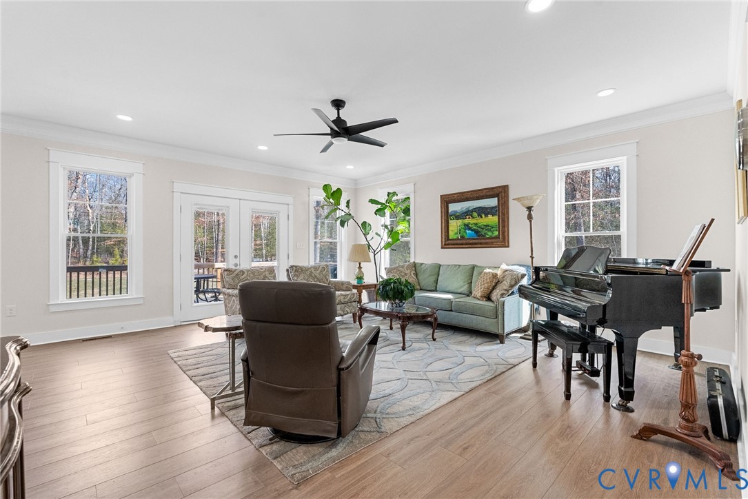 12668 Greenwood Rd
