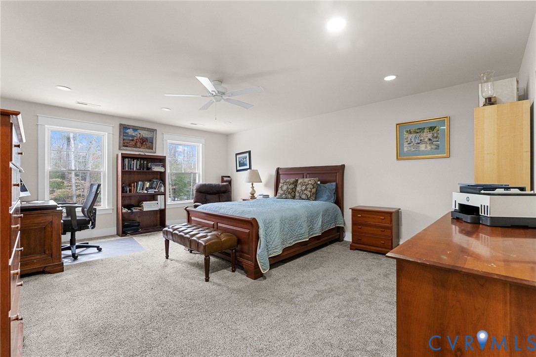 12668 Greenwood Rd