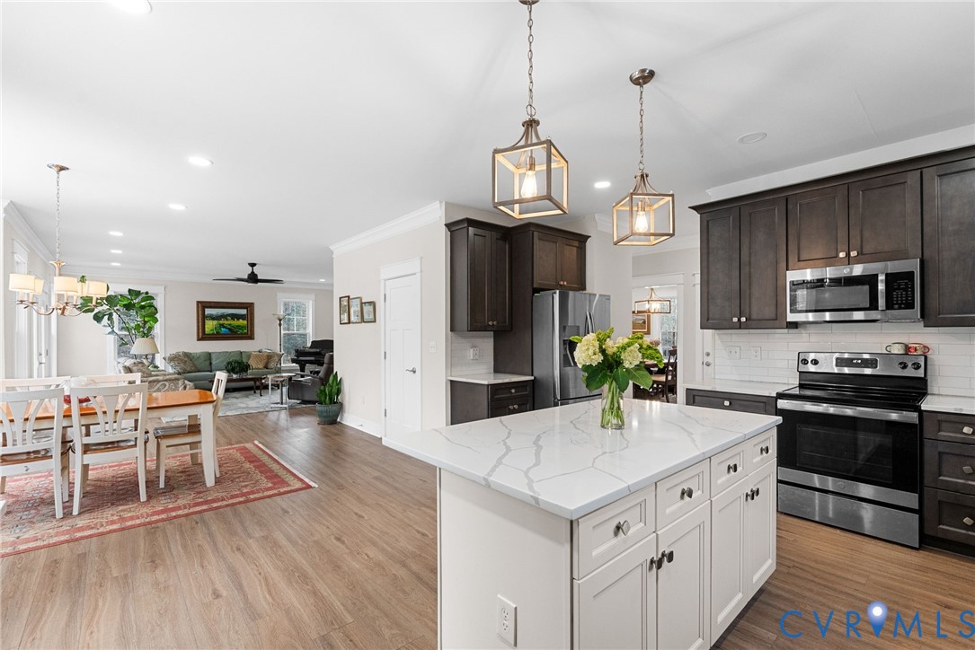 12668 Greenwood Rd