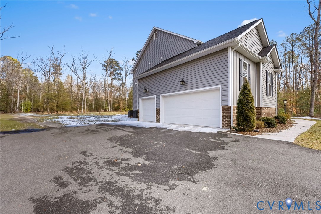 12668 Greenwood Rd