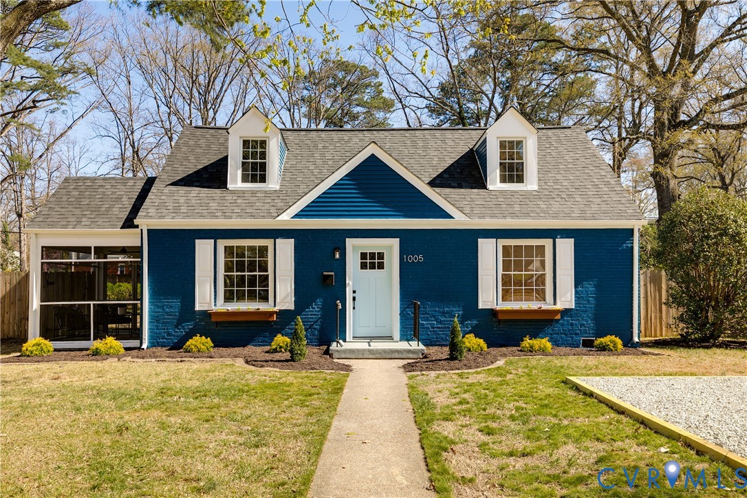 1005 Willow Lawn Dr